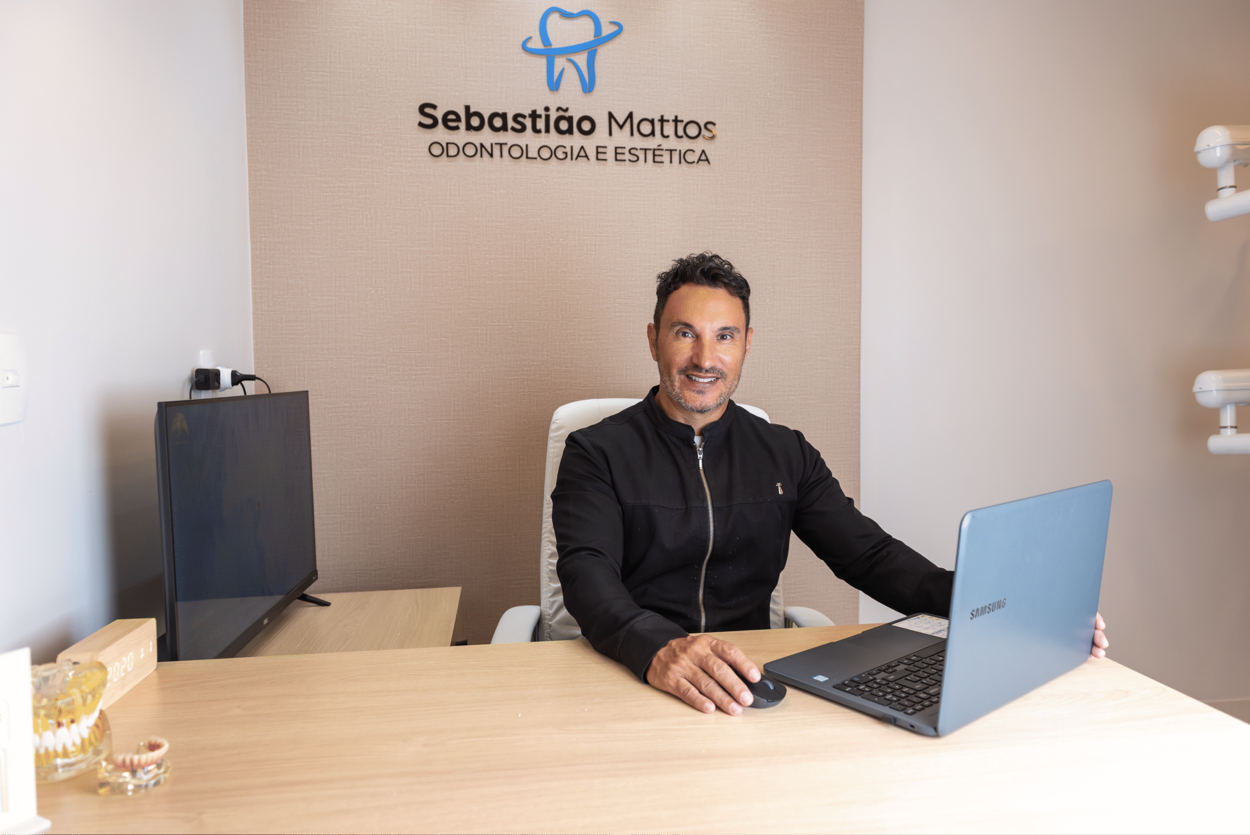 Dr Sebastião Matos - Dentista em Guarapari
